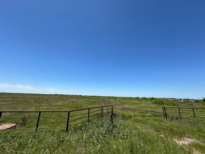 More Photos Of 6895 Old Jacksboro Highway Frd, Wichita Falls Land For Sale