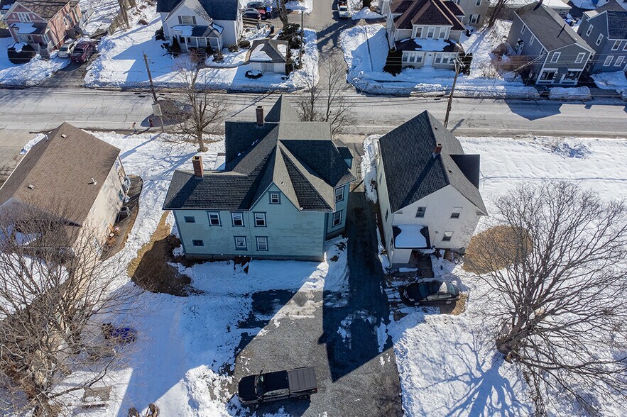 More Photos Of 388 Child St, Warren Freestanding For Sale