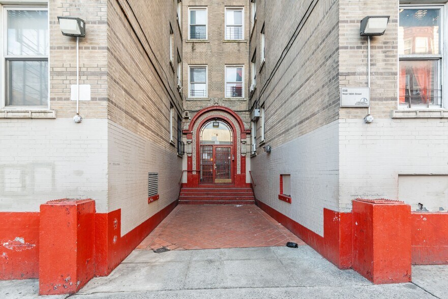 More Photos Of 550 W 180th St, New York Apartments For Sale