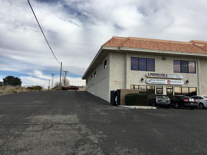 More Photos Of 14075 Hesperia Rd, Victorville Office For Sale