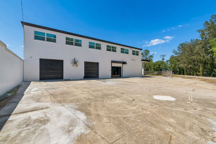 More Photos Of 6536 Lincoln Way N, Saint Petersburg Office For Lease