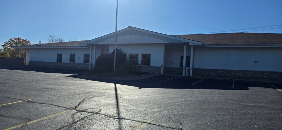 More Photos Of 4240 S Lees Summit Rd, Independence Office For Lease