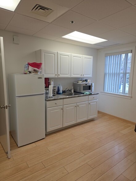More Photos Of 380 Merrimack St, Methuen Medical For Sale