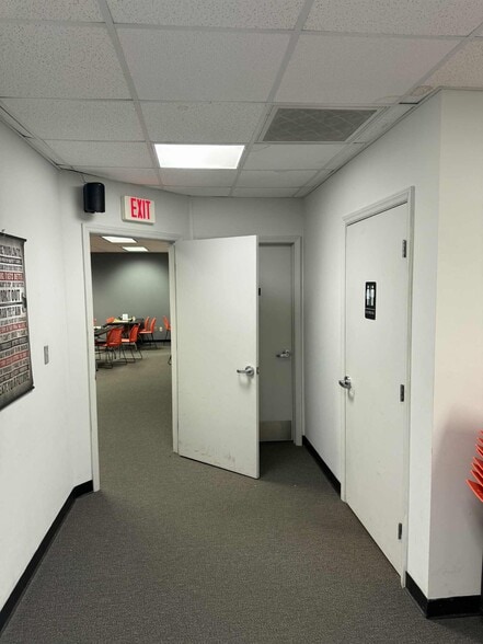 More Photos Of 852 Gold Hill Rd, Fort Mill Office For Sale