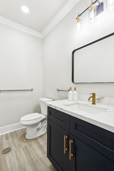 More Photos Of 2326 Helena St, Kenner Industrial For Sale