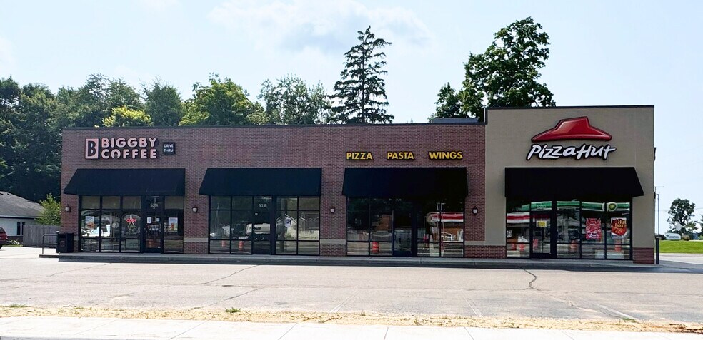 More Photos Of 531 N Grand St, Schoolcraft Storefront For Lease