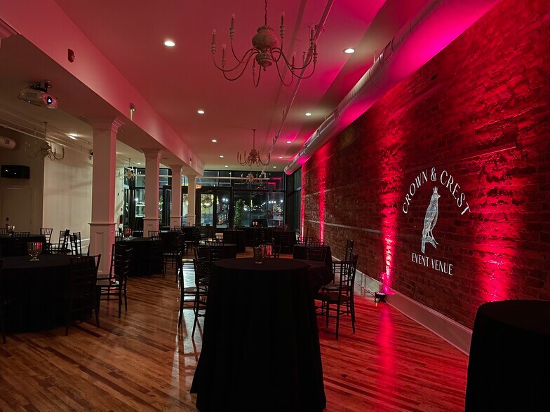 More Photos Of 114 N Walnut St, Seneca Storefront Retail Residential For Sale