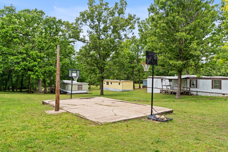 More Photos Of 409 County Road 916, Mountain Home Manufactured Housing Mobile Home Park For Sale