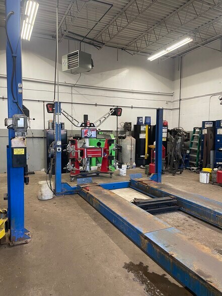 More Photos Of 2255 George Urban Blvd, Depew Auto Repair For Sale