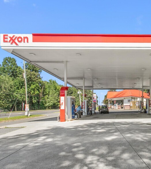 More Photos Of 6320 Jordan Rd, Ramseur Service Station For Sale