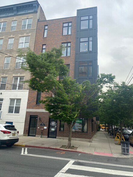 More Photos Of 532 Monroe St, Hoboken General Retail For Sale