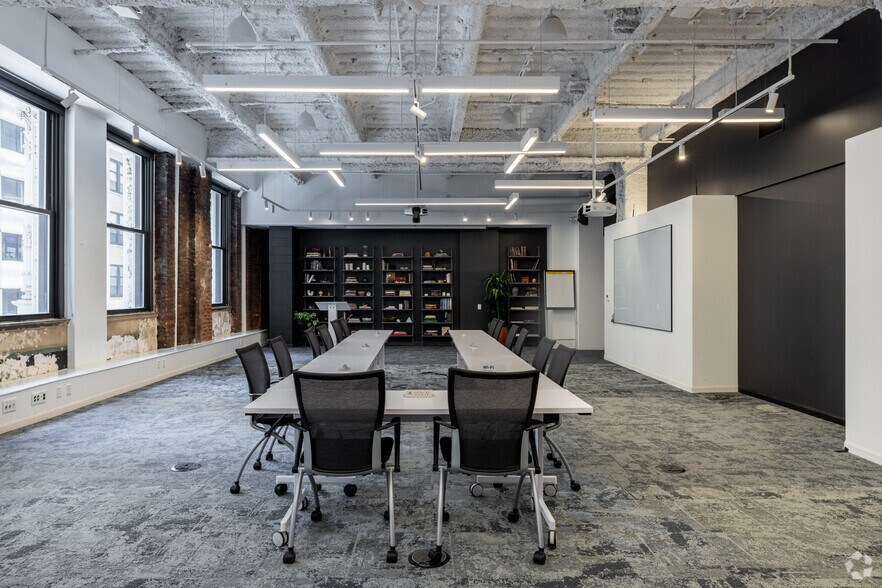 More Photos Of 101 Greenwich St, New York Office For Lease