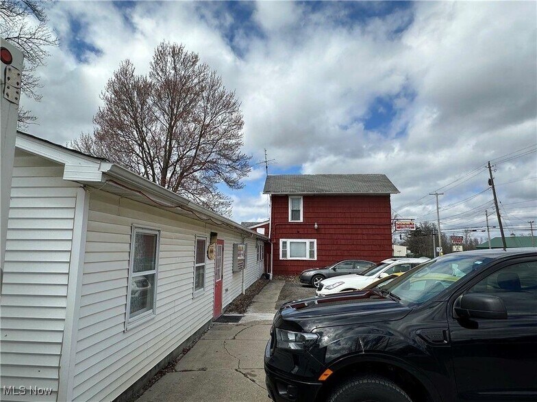 More Photos Of 4039 OH-14, Rootstown Storefront Retail Residential For Sale