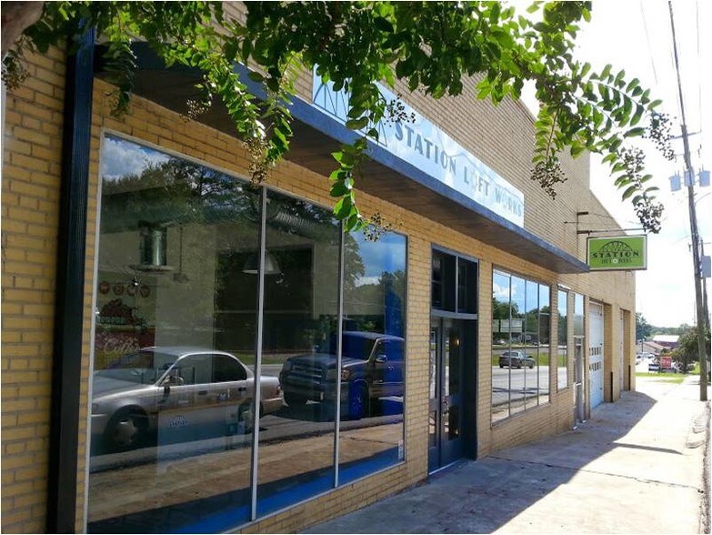 Primary Photo Of 12461 Veterans Memorial Hwy, Douglasville Loft Creative Space For Sale