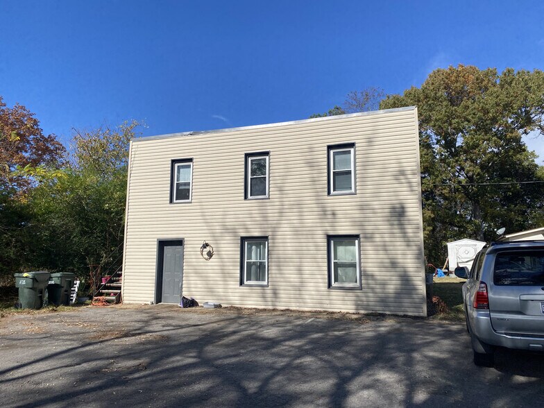 More Photos Of 212 W End Ave, Dickson Apartments For Sale