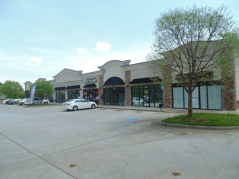 More Photos Of 1735 NW Old 41 Hwy, Kennesaw Unknown For Lease