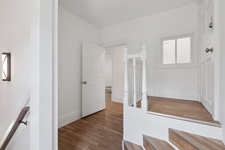 More Photos Of 5808-5810 Detroit Ave, Cleveland Storefront Retail Residential For Lease