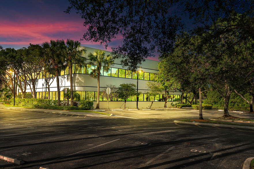 Primary Photo Of 13680 NW 5th St, Sunrise Office For Sale