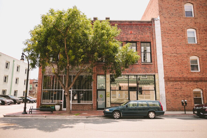 Primary Photo Of 108 1/2 E Parrish st, Durham Office For Lease
