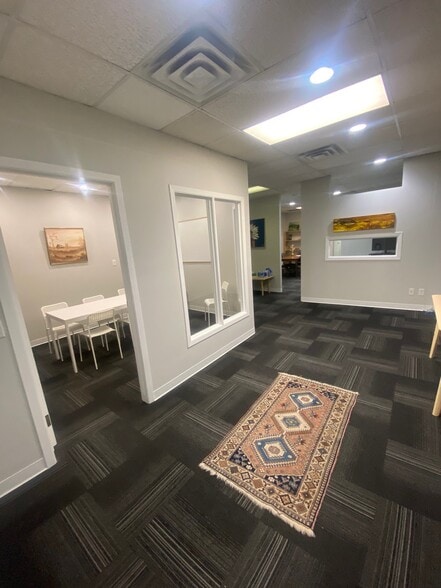 More Photos Of 1330 15 Ave SW, Calgary Unknown For Lease