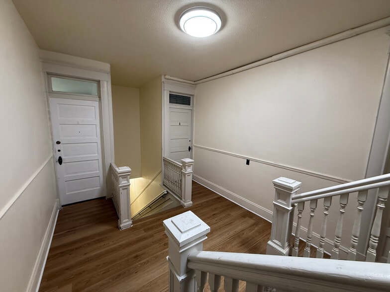 More Photos Of 42-44 W High St, Springfield Apartments For Sale