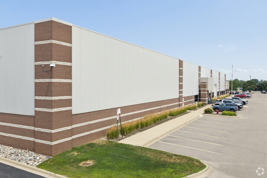 More Photos Of 27600-27700 Donald Ct, Warren Warehouse For Sale