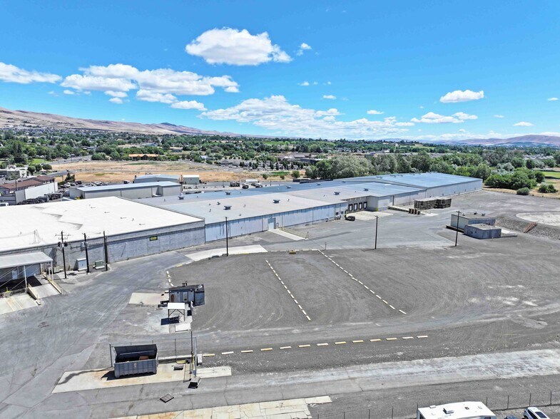 More Photos Of 2506 Terrace Heights Dr, Yakima Food Processing For Sale