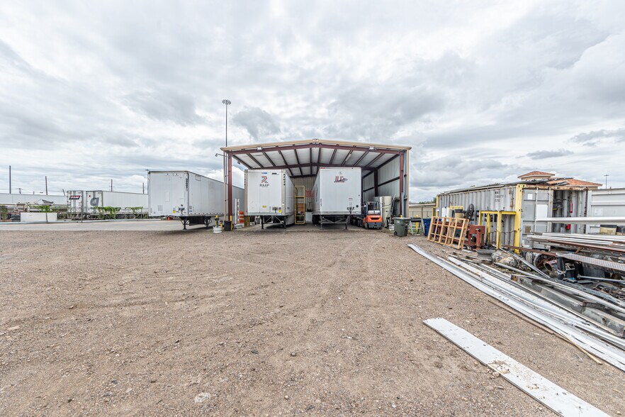 More Photos Of 7416 El Dorado Ct, Laredo Service For Sale