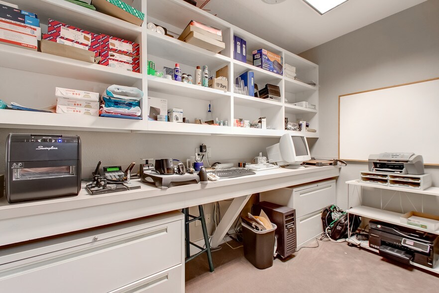 More Photos Of 3200 W 4th St, Fort Worth Loft Creative Space For Sale