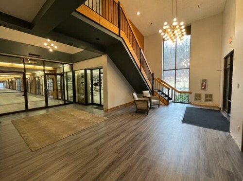 More Photos Of 1580 McLaughlin Run Rd, Upper Saint Clair Office For Lease