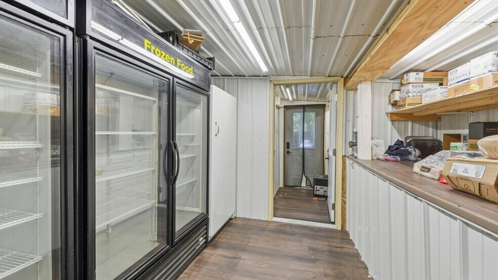 More Photos Of 109 Center St, Larwill Restaurant For Sale