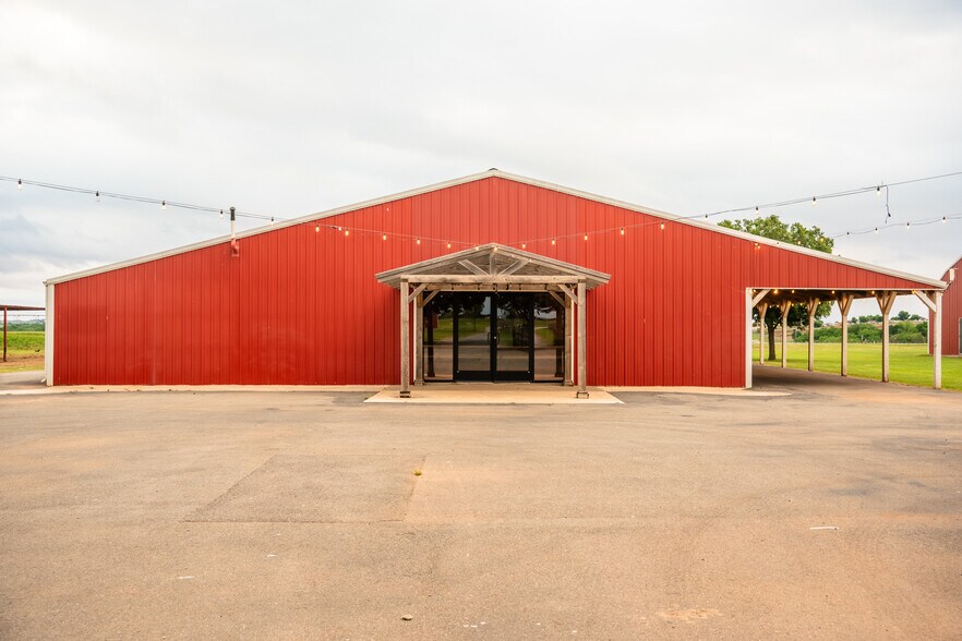More Photos Of 1002 Old 66 Rd, Hydro Land For Sale