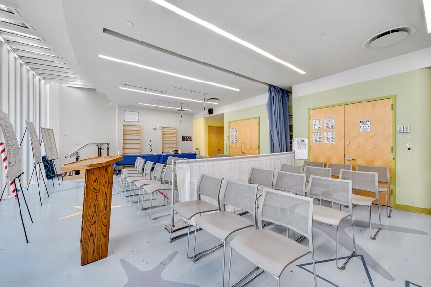 More Photos Of 180 Amsterdam Ave, New York Religious Facility For Lease