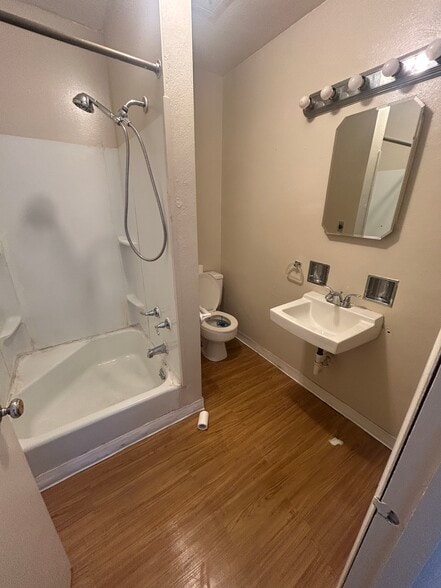 More Photos Of 980-998 Jefferson Ave, Washington Apartments For Sale