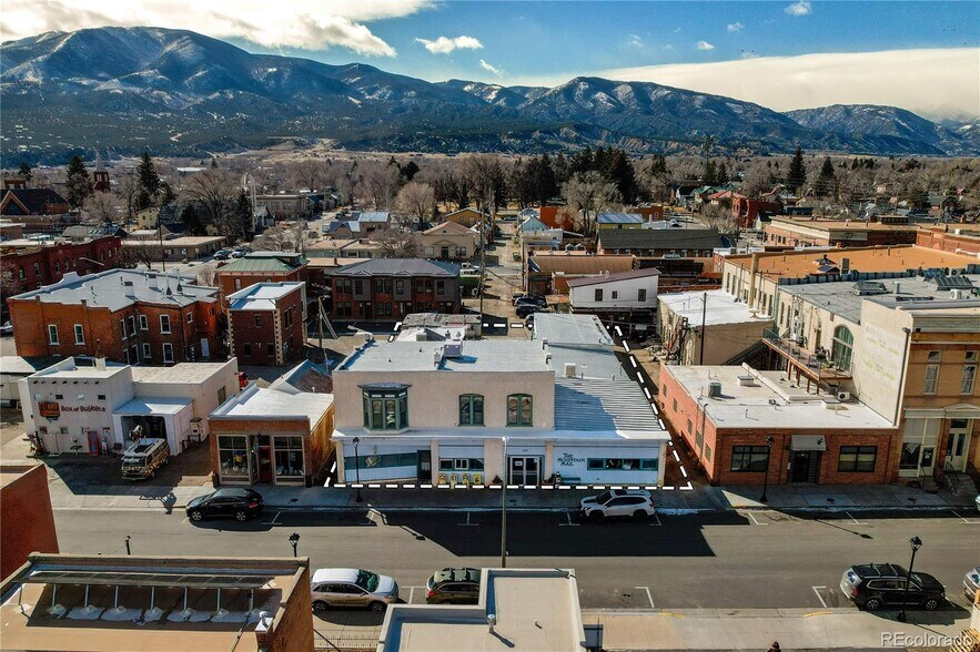 Primary Photo Of 125 E 2nd St, Salida Flex For Sale