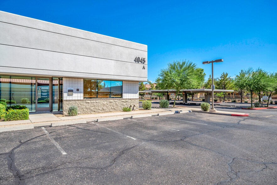 More Photos Of 4045 E Union Hills Dr, Phoenix Medical For Sale