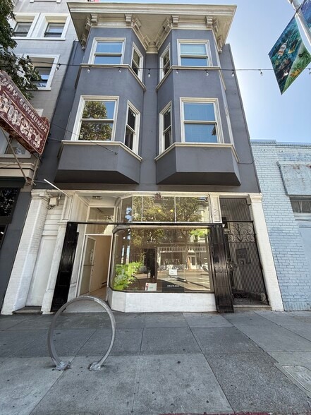 More Photos Of 911 Valencia St, San Francisco Apartments For Lease