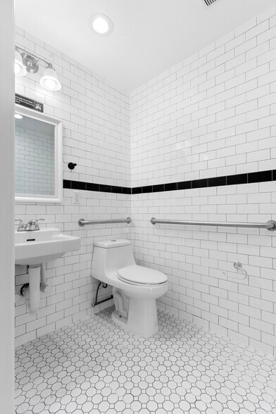 More Photos Of 318 E 62nd St, New York Apartments For Lease