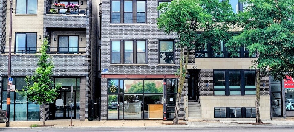 More Photos Of 1452 N Western Ave, Chicago Storefront Retail Residential For Lease