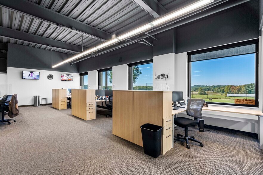 More Photos Of 1 Broadcast Way, Cadillac Medical For Sale