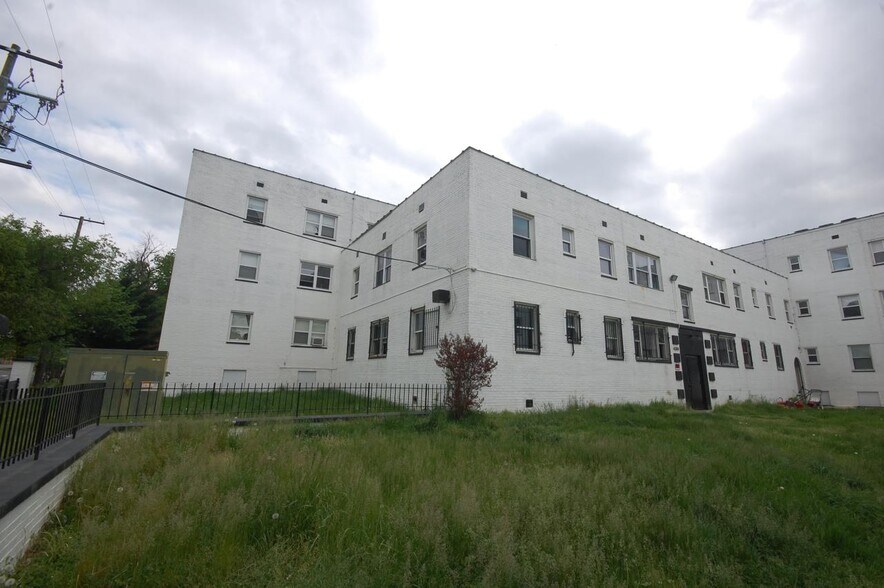 More Photos Of 4301-4313 Wheeler Rd SE, Washington Apartments For Sale