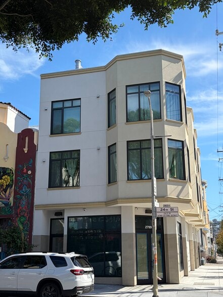 More Photos Of 2799 24th St, San Francisco Storefront For Lease