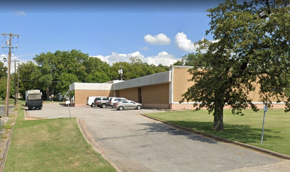 More Photos Of 603 S Sam Rayburn Fwy, Sherman Office For Sale