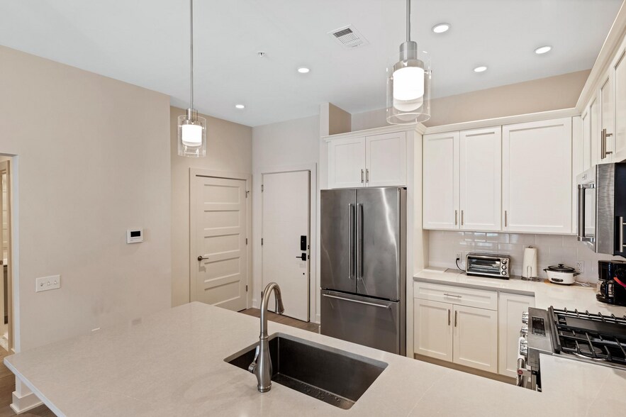 More Photos Of 575 S Goddard Blvd, King Of Prussia Apartments For Sale