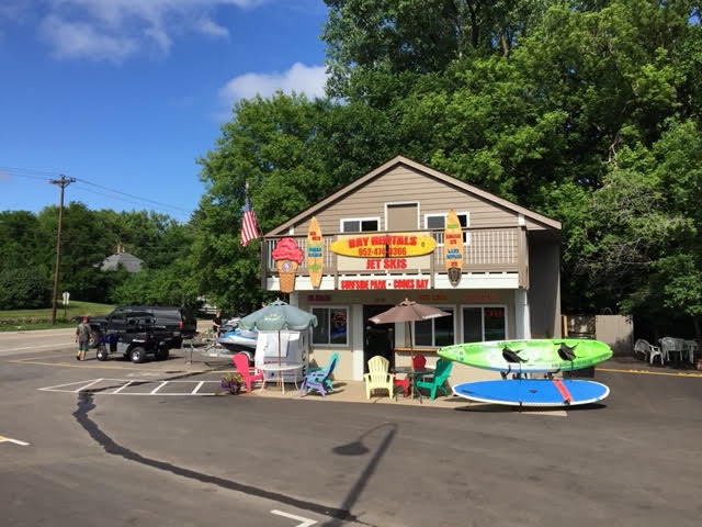 More Photos Of 2630 Commerce Blvd, Mound Freestanding For Sale