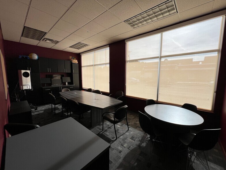 More Photos Of 1720 N Hamilton St, Spokane Freestanding For Lease