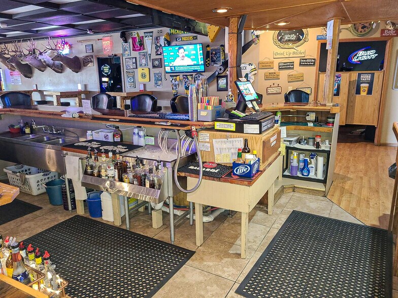 More Photos Of 147 S 1st Ave E, Malta Sports And Entertainment For Sale