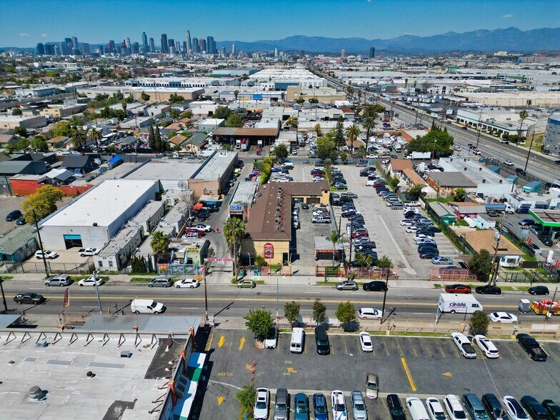 More Photos Of 1833 E Vernon Ave, Los Angeles General Retail For Sale
