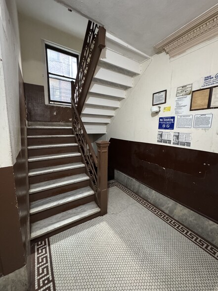 More Photos Of 251 E 236th St, Bronx Apartments For Sale
