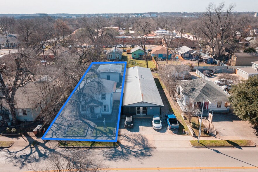 More Photos Of 2117 E Cesar Chavez St, Austin Office Residential For Sale